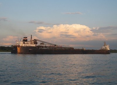 2015-07-25c Algosoo.jpg (82.29 KiB) Viewed 1371 times As the setting sun reflects off this cloud formation, Algosoo is headed for Detroit.