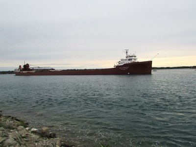 2015-09-24a LAT.jpg (137.54 KiB) Viewed 1777 times Lee A. Tregurtha down-bound above the Sugar Island Ferry.