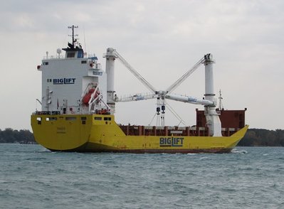 2015-10-12b Tracer.jpg (85.48 KiB) Viewed 1639 times Stern view of Tracer