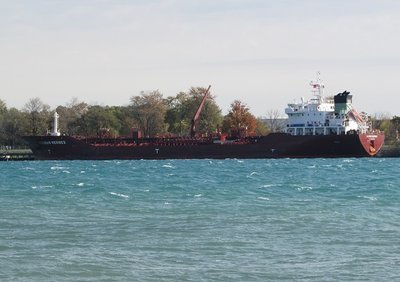 2015-10-19b Slo_Herm.jpg (98.3 KiB) Viewed 1500 times Tanker Sloman Hermes at the Corunna fuel dock