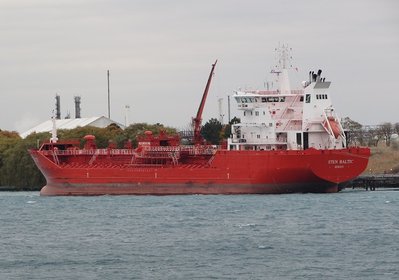 2015-10-29d Sten_Baltic.jpg (94.08 KiB) Viewed 2178 times Tanker Sten Baltic at the Sarnia Fuel Dock.