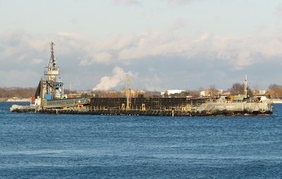It was a sunny but frigid afternoon when Leonard M was down-bound to Detroit.