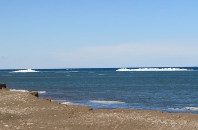 2016-02-20c Lakeside Park.jpg (106.99 KiB) Viewed 1772 times Looking north, there is little ice in the lake.