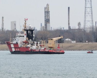 Although AIS says "Ice Ops" there's no ice, so were they placing the buoys?