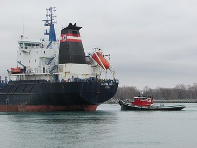 Applying push power to the tow.