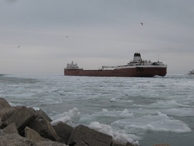 2015-03-23 Roger Blough.jpg (81.24 KiB) Viewed 1617 times Roger Blough entering Lake Huron, likely with a destination of Duluth or Two Harbors. One year ago today ice conditions were very different on Lake Huron and the St. Clair River.