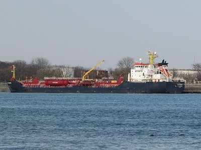 Algonova at the fuel dock.