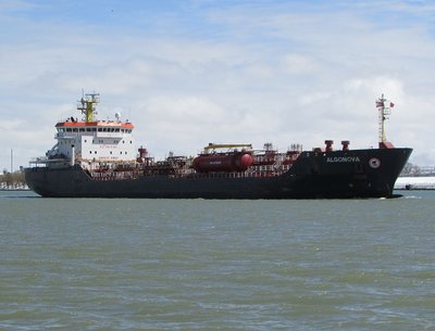 2016-04-04c Algonova.jpg (93.37 KiB) Viewed 1562 times She had just left the fuel dock on her way to Nanticoke.