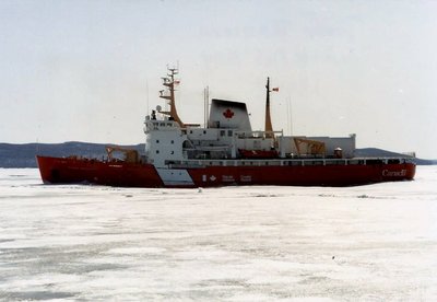 Canadian Ice Breaker Pierre Radison