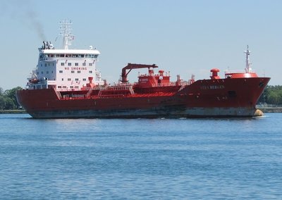Tanker Sten Bergen left the Sarnia Fuel Dock and headed down river to Les Escoumins.