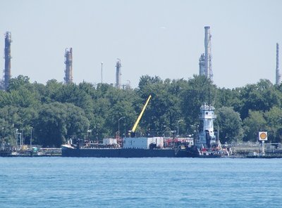Genesis Victory and barge at the Corunna Shell Dock.